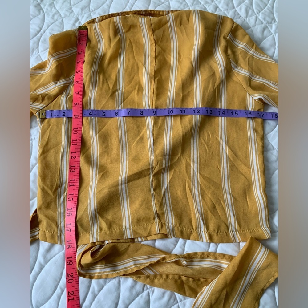 #30 Streetwear Society wrap blouse with collar.  Size S - Picture 2 of 5